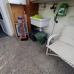 Vale *